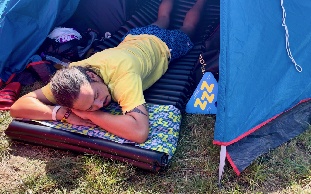 Zzz On Lowlands - 1 (2).png