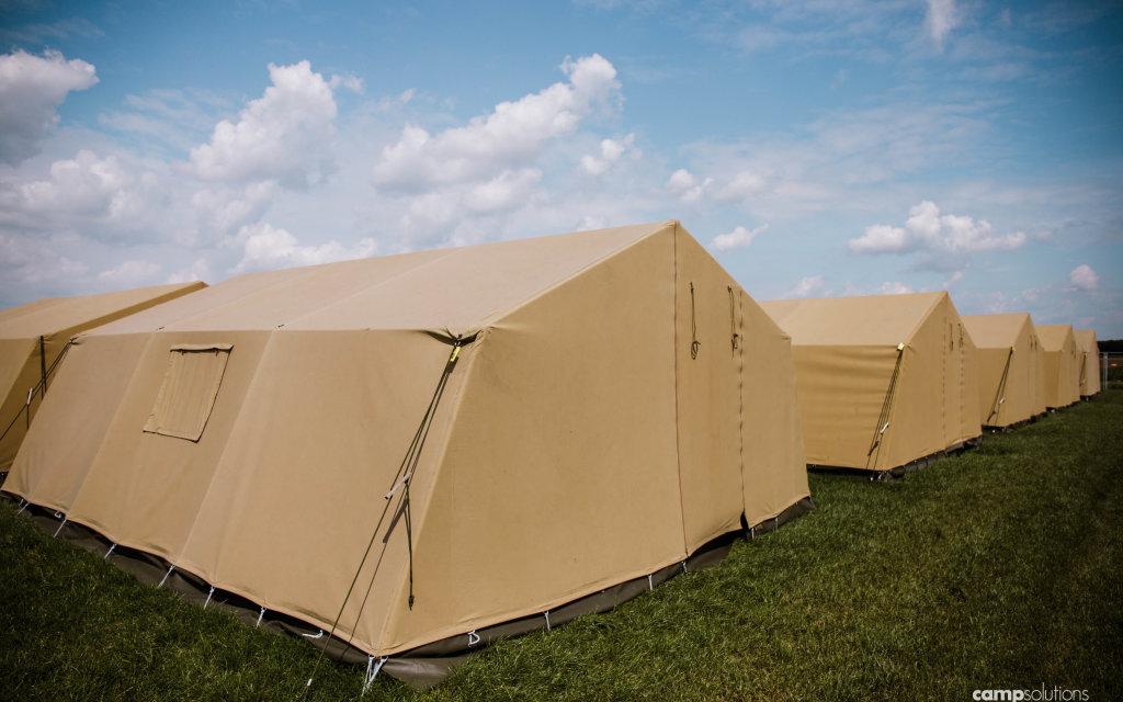 Grouptent_Overview_CampSolutions.jpg